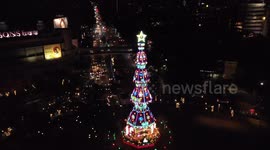 Over 700 lights make up 120-foot Christmas tree in the Philippines