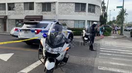 Police barricades in Waikiki | GUN VIOLENCE | SWAT Police squad in Waikiki trying to solve the situation | standoff situation in Waikiki on Oahu | roads closed in Waikiki, the center of tourism in hawaii