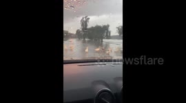 South Africa: Geese Swim Across Flooded Road Amid Severe Weather In Johannesburg