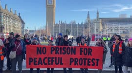 Just Stop Oil march in solidarity with jailed activists