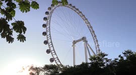 Sao Paulo: People react to Roda Rico, The Largest Ferris Wheel In Latin America