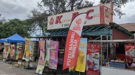 Parents tease kid treats to KFC dining but brought him to the fake KFC instead
