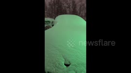 US: Record Breaking Snowfall Hits Anchorage, Schools Closed