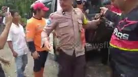 Rescue teams catch crocodile that killed schoolgirl, 16, in Indonesia