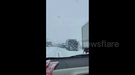 Japan: Record-Breaking Snow Hits Tohoku And Hokuriku Causing Standstill Traffic 2