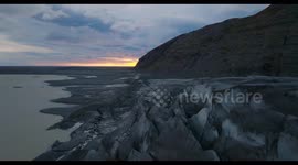 Some aerial footages with melting Icelandic glaciers