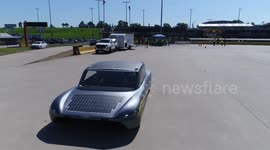 Car makes record-breaking 1000km trip on single charge - powered by the SUN
