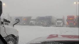 US: Heavy Snow Causes Low Visibility Prompting Interstate Closures In Wyoming