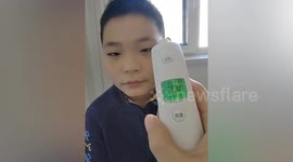Boy's cheeks are 2 different temperatures after contracting COVID-19