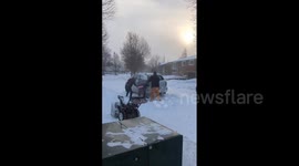 Powerful winter storm leaves car stuck in Ontario, Canada
