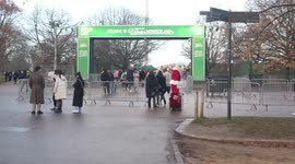 SANTA CRUISE - FLOATS PAST WINTER WONDERLAND  SECURITY IN HIS CUSTOM ELECTRIC SLEIGH!