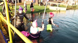 Hundreds brave the cold to take part in Boxing Day swim in Derbyshire, UK
