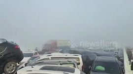 Massive ice skidding causes huge pile-up of over 200 cars in China