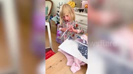 Little girl has sassy response after she was given an 'empty' birthday card