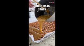 Chef makes delectable crack for Christmas!