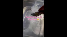 Dallas woman creates great Valentine's Day tiered boxes for small business
