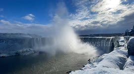 Timelapse: Niagara falls after winter storm in Ontario, Canada