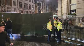 Westminster Bridge and Parliament Square closed off before New Year's fireworks