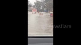 US: Heavy Rains Drench Northern California On New Year’s Eve