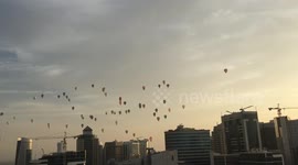 Awesome Balloons In Dubai Sky!