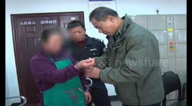Woman locks herself with handcuffs that she thought were braclete