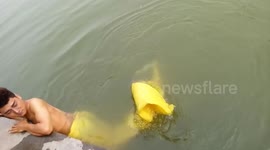 Little Mermaid fan makes himself into 'male mermaid'