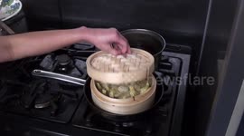 Siomai (pork dumplings) in 4 easy steps