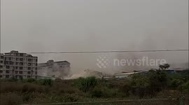 EDT - Footage of buildings collapsing in Shenzhen landslide