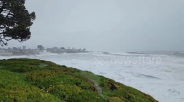 US: Bomb Cyclone Brings Huge Waves To Northern California Wreaking Havoc