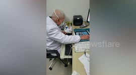 Doctor, 87, comes out of retirement to combat China's COVID-19 surge