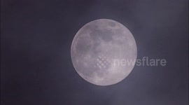 Stunning full Wolf Moon illuminates night sky above Kent, UK