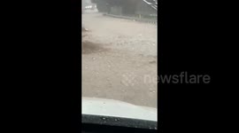 US: Ongoing Storm Causes Flash Flooding, Swollen Creeks In California 4