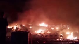 Fire destroys seven speedboats on Thai island