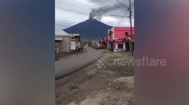 Mount Kerinci, Indonesia, spews out 900-metre ash column