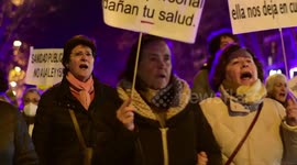 El barrio de moratalaz en defensa de la Sanidad Pública Concentración y Manifestación