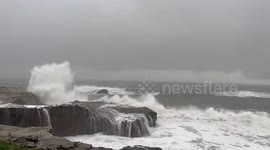 High surf hits California coasts, US, due to atmospheric rivers