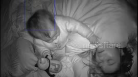 Heartwarming moment infant takes care of sick mother at night in China