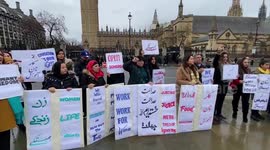 Afghan women protest outside British Parliament