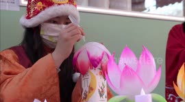 Folk Artists Make Lanterns At The Xiling Temple Fair in Yichang, China