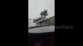 US: Series Of Storms Continue To Bring More Rains, Flooding To California 3