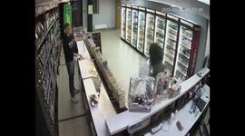 A 19-year-old man stole a gift set of products from a store in Russia.