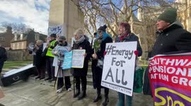 Cost of living crisis: People protest against energy bills outside British Parliament