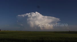 Cumulonimbus Stock Footage