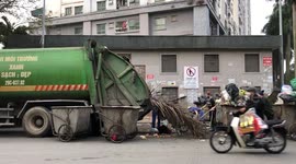 Garbage collection in Vietnam