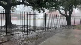 Newsflare Edit - Flooding in Houston, Harris county on Wells Fargo Dr.