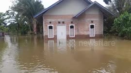 Hundreds of Residents' Houses Submerged in Floods in Padang Pariaman, West Sumatra