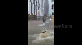 New Zealand: Flash Flooding Hits Auckland As Storm Sweeps Through North Island 6