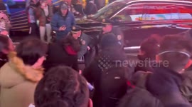 Tyre Nichols death: Clashes in New York City as protest turns violent