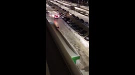 A reckless driver rams cars in order to escape from police in Russia