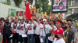 Jailed Burmese leader Aung San Suu Kyi remembered at two-year anniversary protest